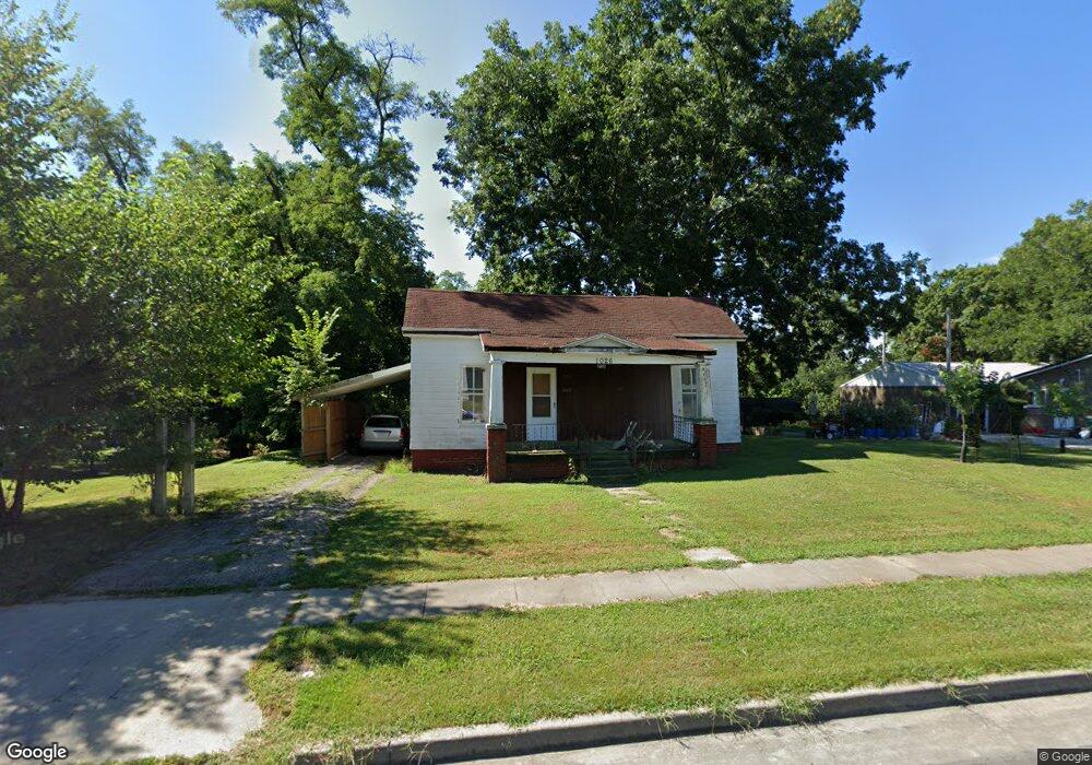 1026 Concannon St, Moberly, MO 65270 - photo 1