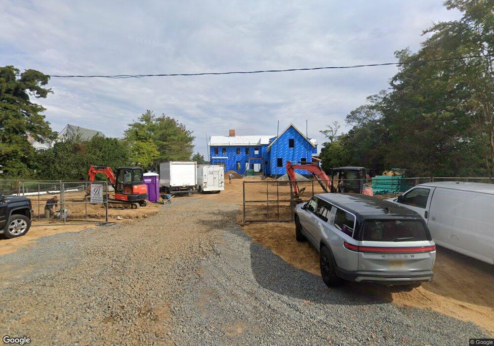 7 Black Point Horseshoe, Rumson, NJ 07760 - photo 1