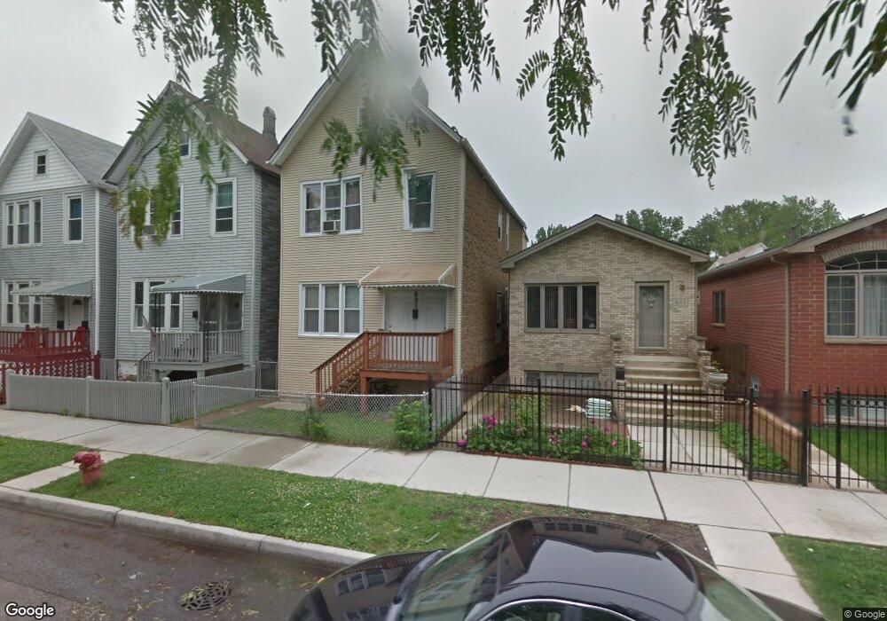 631 W 48th Place, Chicago, IL 60609 - photo 1