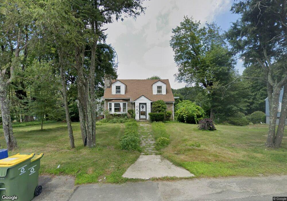 11 Macarthur Dr, Waterbury, CT 06704 - photo 1