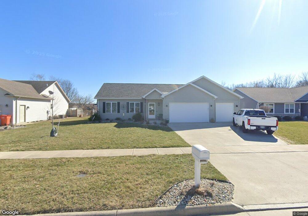 1221 E Lincoln St, Findlay, OH 45840 - photo 1