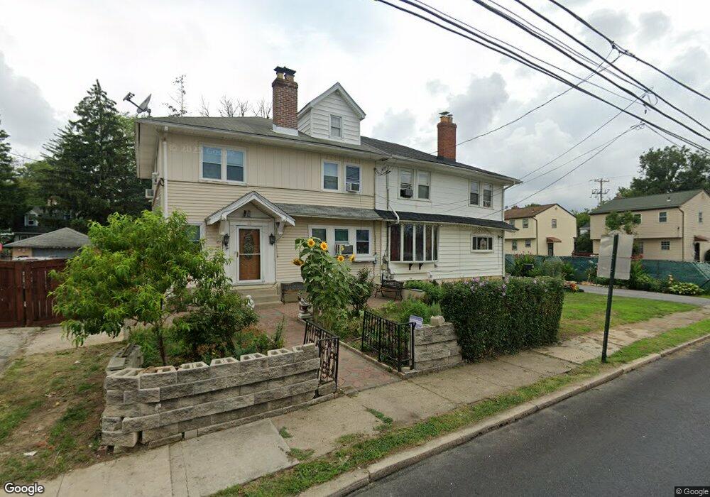 49 E Providence Rd, Lansdowne, PA 19050 - photo 1