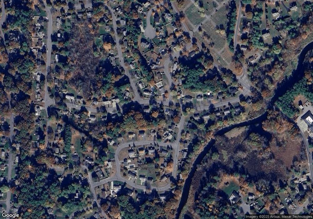 19 Pierce St, Hudson, MA 01749 - photo 1