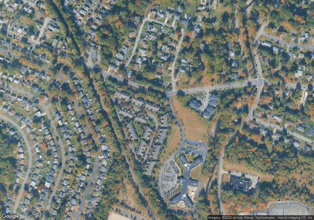 27 Chestnut Ct, Cedar Grove, NJ 07009 - photo 1