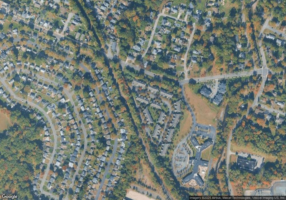 6 Chestnut Ct, Cedar Grove, NJ 07009 - photo 1