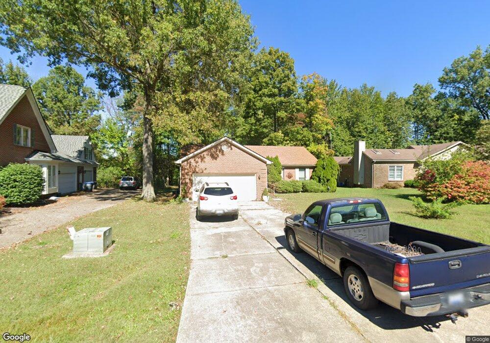 7517 Newton Dr, Louisville, KY 40228 - photo 1