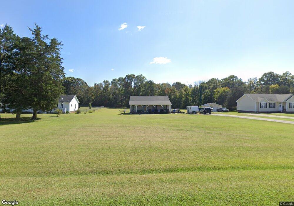 2517 Foxfire Ln, Burlington, NC 27217 - photo 1