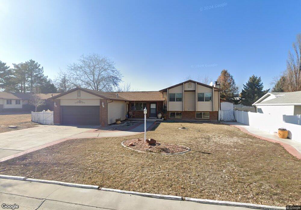 9602 S Kilmuir Cir, South Jordan, UT 84095 - photo 1