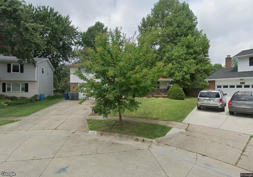 5299 Butternut Ct W, Columbus, OH 43229 - photo 1