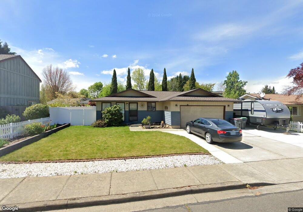 510 Glenn Way, Central Point, OR 97502 - photo 1