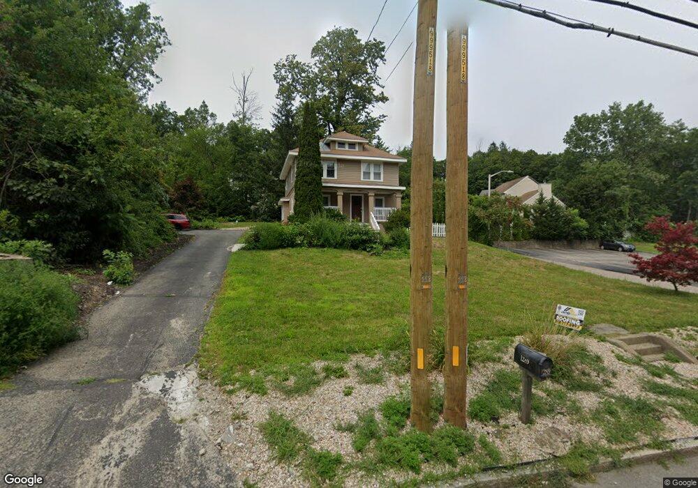 1289 Pleasant St unit 1, Worcester, MA 01602 - photo 1