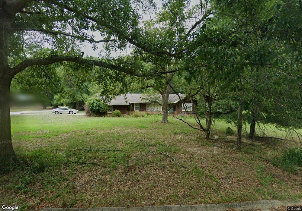 204 Founders Dr, Barnesville, GA 30204 - photo 1