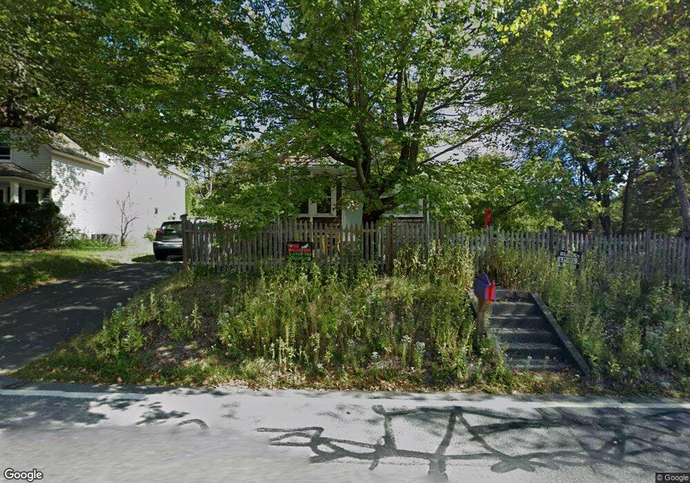 589 Riverside Dr, Florence, MA 01062 - photo 1