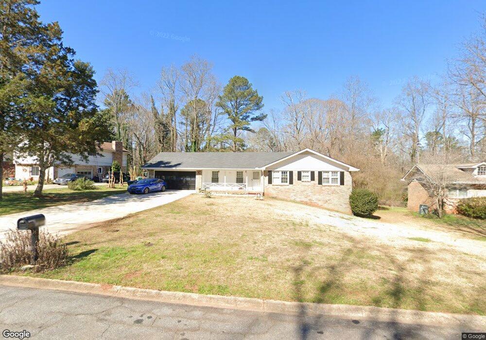 5255 Corinth Cir, Stone Mountain, GA 30087 - photo 1