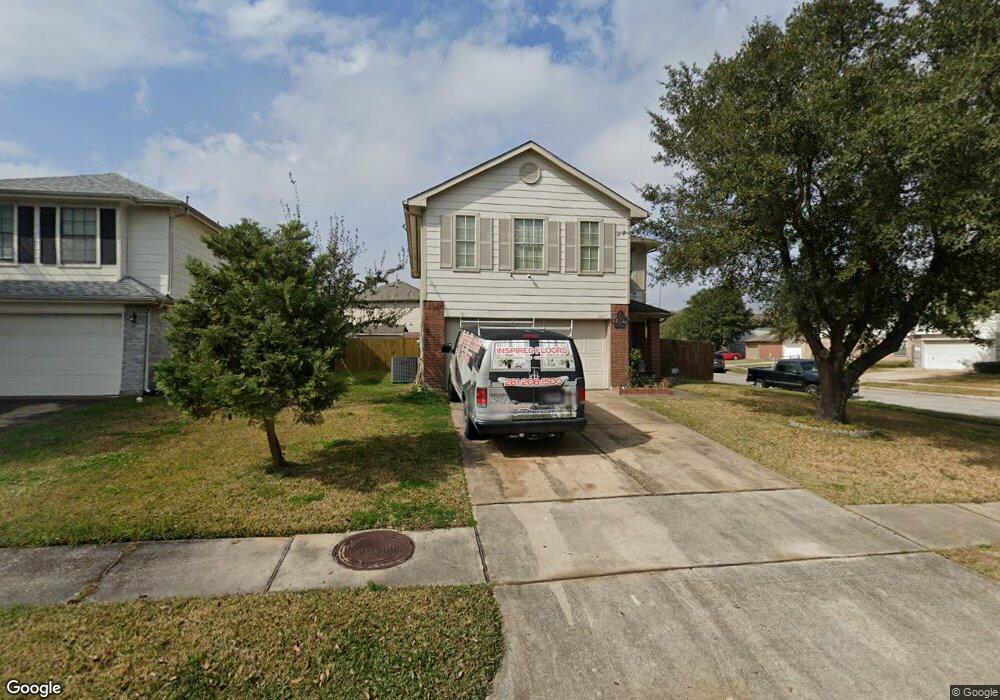 9827 Retherford Dr, Houston, TX 77086 - photo 1