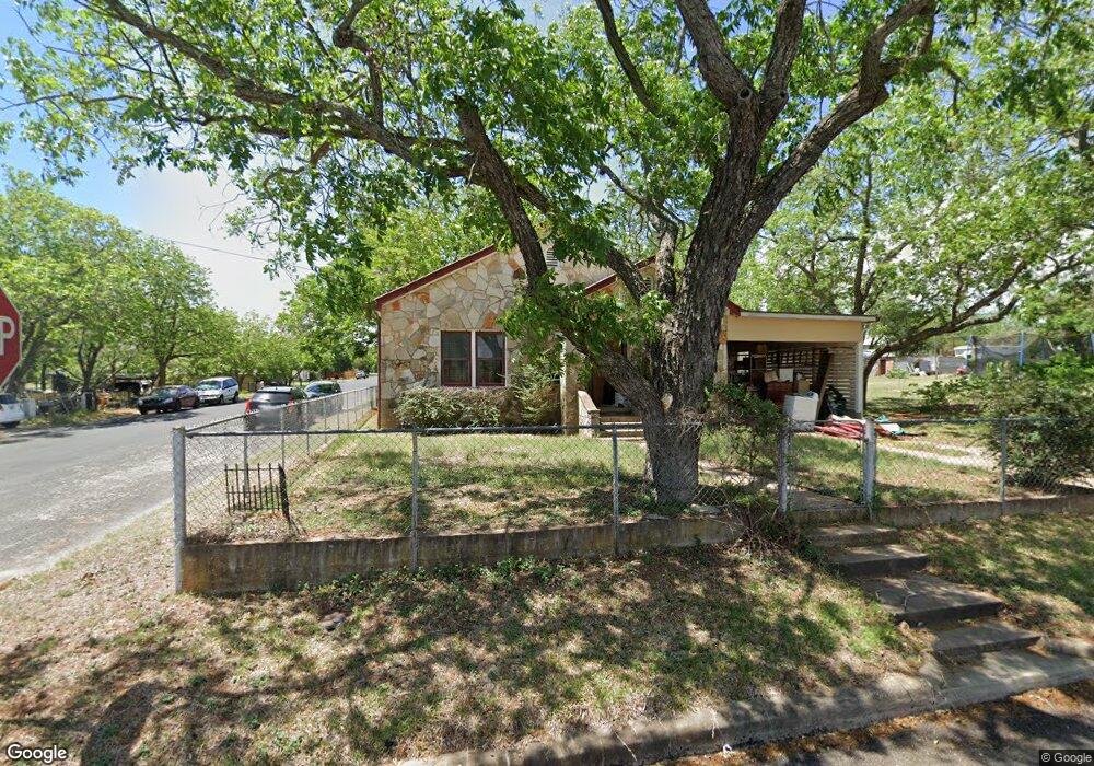 309 Shaw Ave, Fredericksburg, TX 78624 - photo 1