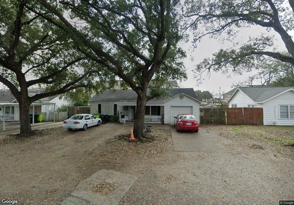 1020 Sally Anne Dr, Rosenberg, TX 77471 - photo 1