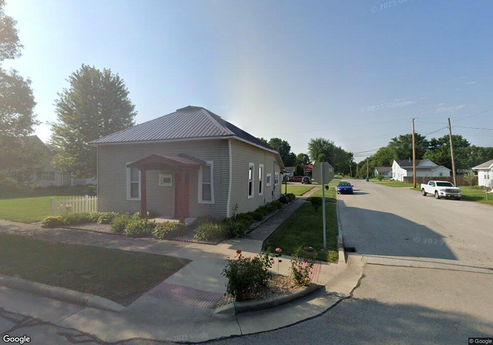 302 E Marion St, Converse, IN 46919 - photo 1