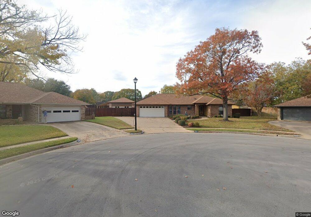 2501 Dartmouth Ct, Bedford, TX 76022 - photo 1