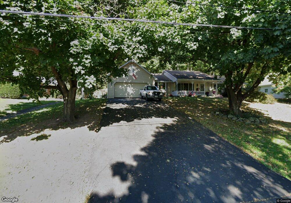 212 Oak Rd, New Bloomfield, PA 17068 - photo 1