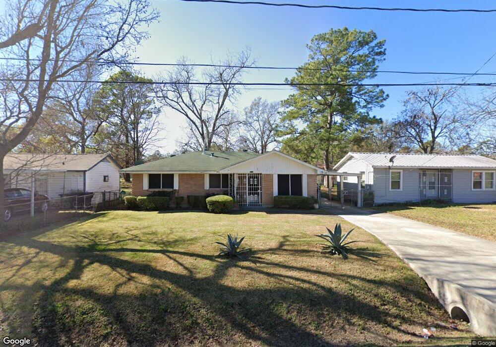 6716 Larkstone St, Houston, TX 77028 - photo 1