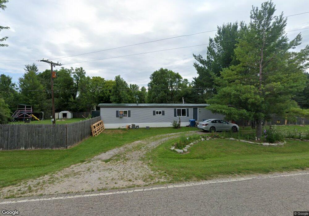 5010 Hanes Rd, Vassar, MI 48768 - photo 1