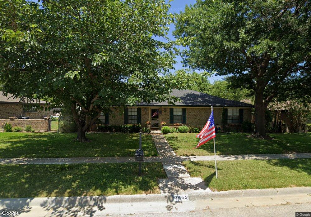2005 Brentwood St, Gainesville, TX 76240 - photo 1
