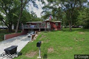 212 E 2nd St, Onaga, KS 66521