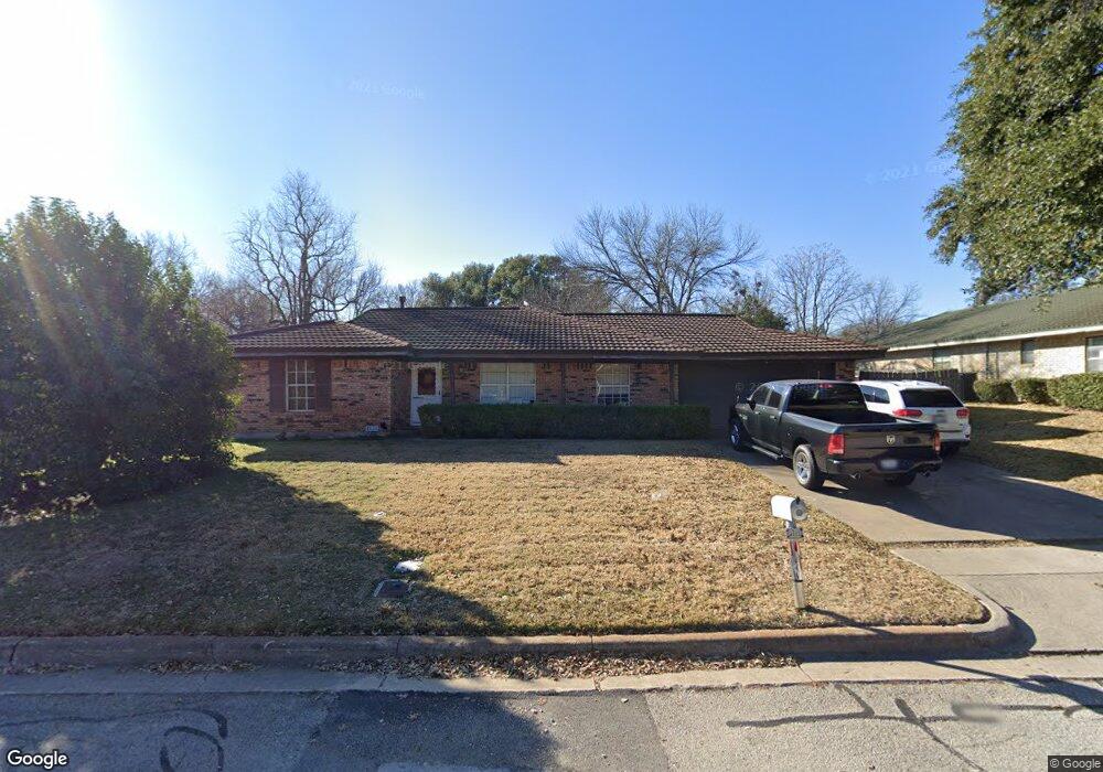 4113 Aragon Dr, Fort Worth, TX 76133 - photo 1