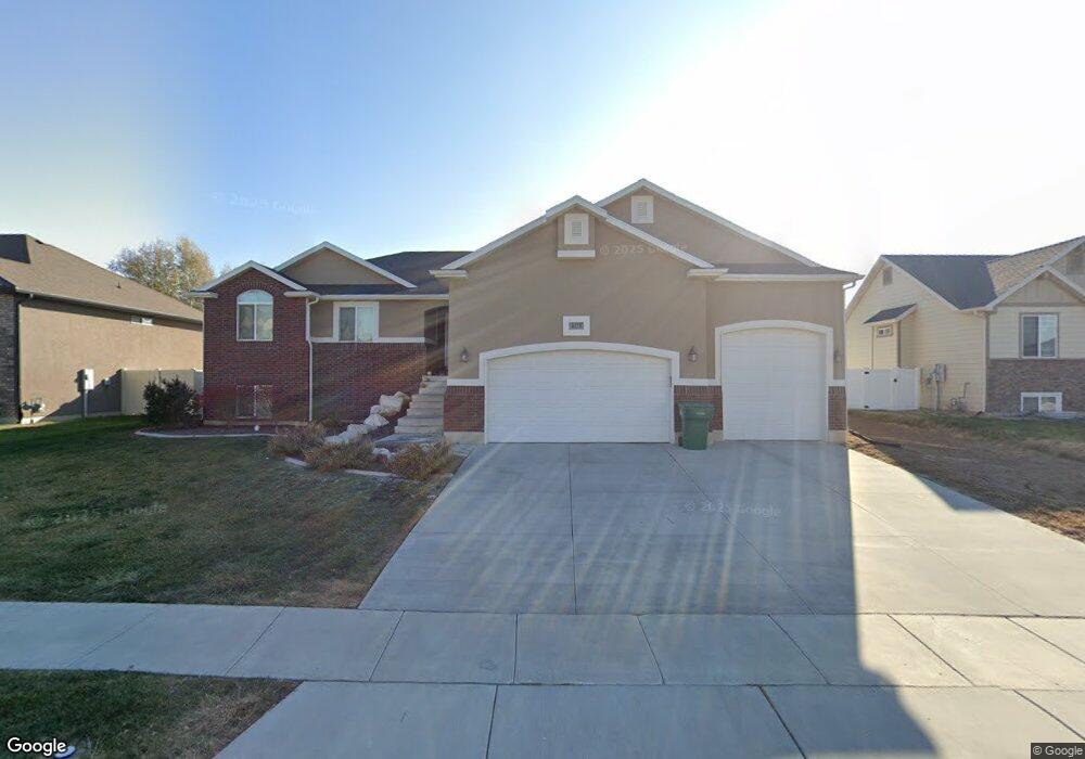 4375 W 5750 S unit 6, Hooper, UT 84315 - photo 1