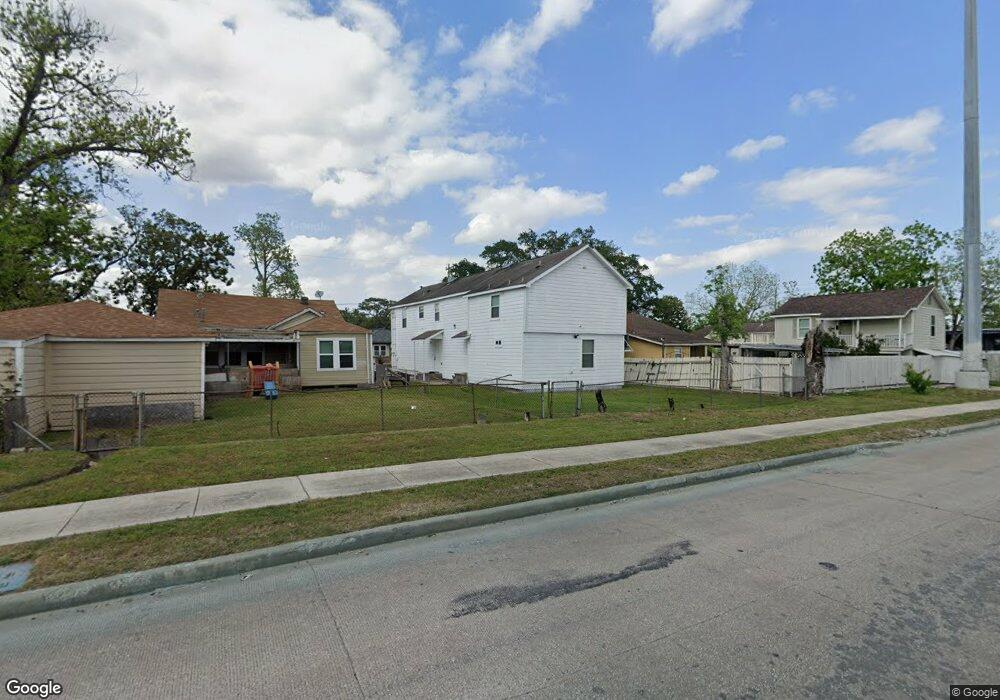 1308 Reid St, Houston, TX 77022 - photo 1