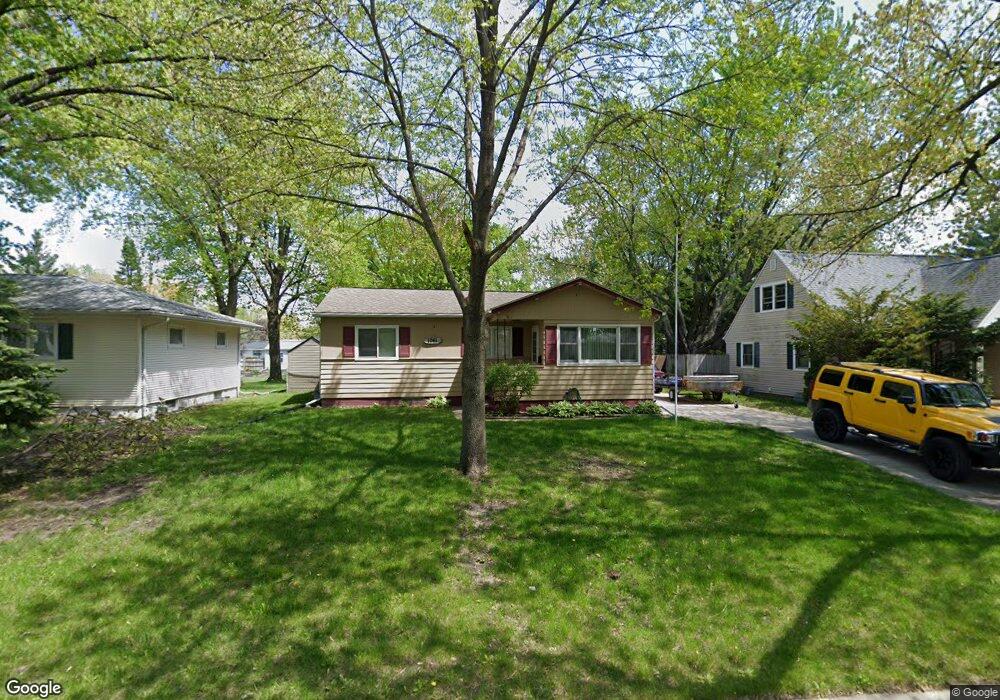 1261 Saint Andrews Ave, Waterloo, IA 50701 - photo 1