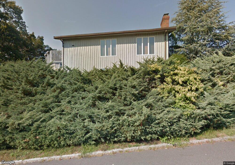 5 Thomas Cir, Stoneham, MA 02180 - photo 1