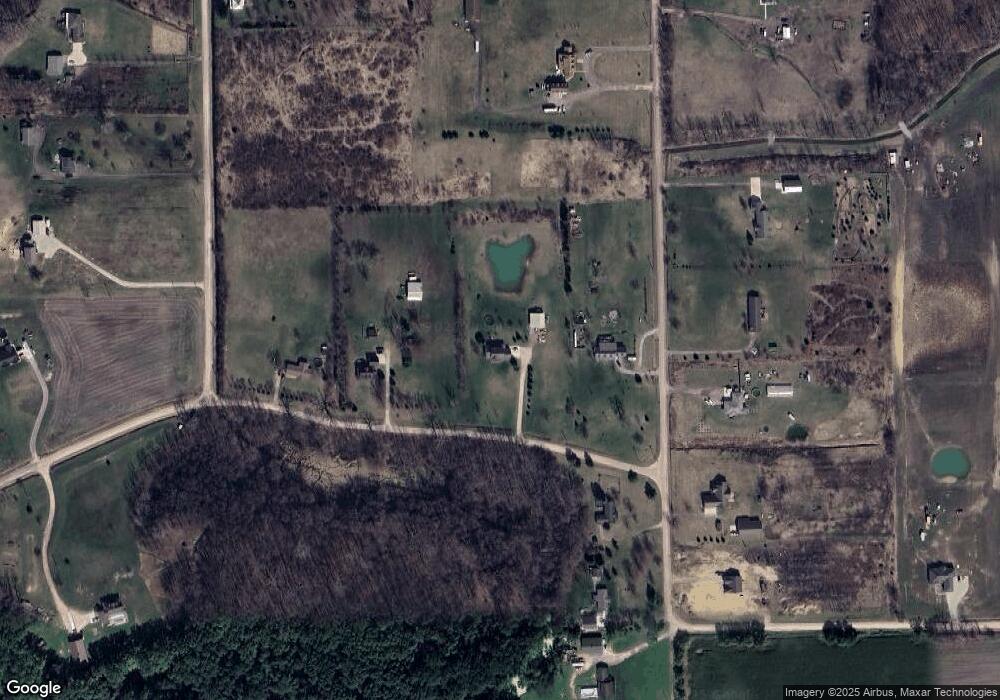 6710 Stout Rd, Carleton, MI 48117 - photo 1