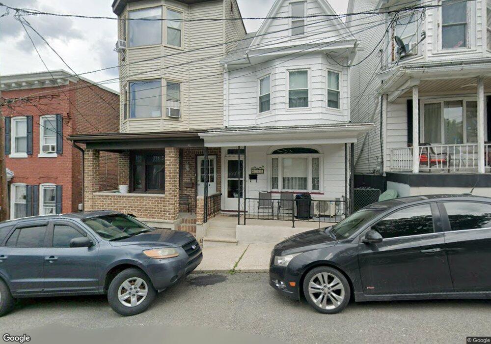 111 S Elizabeth St, Tamaqua, PA 18252 - photo 1