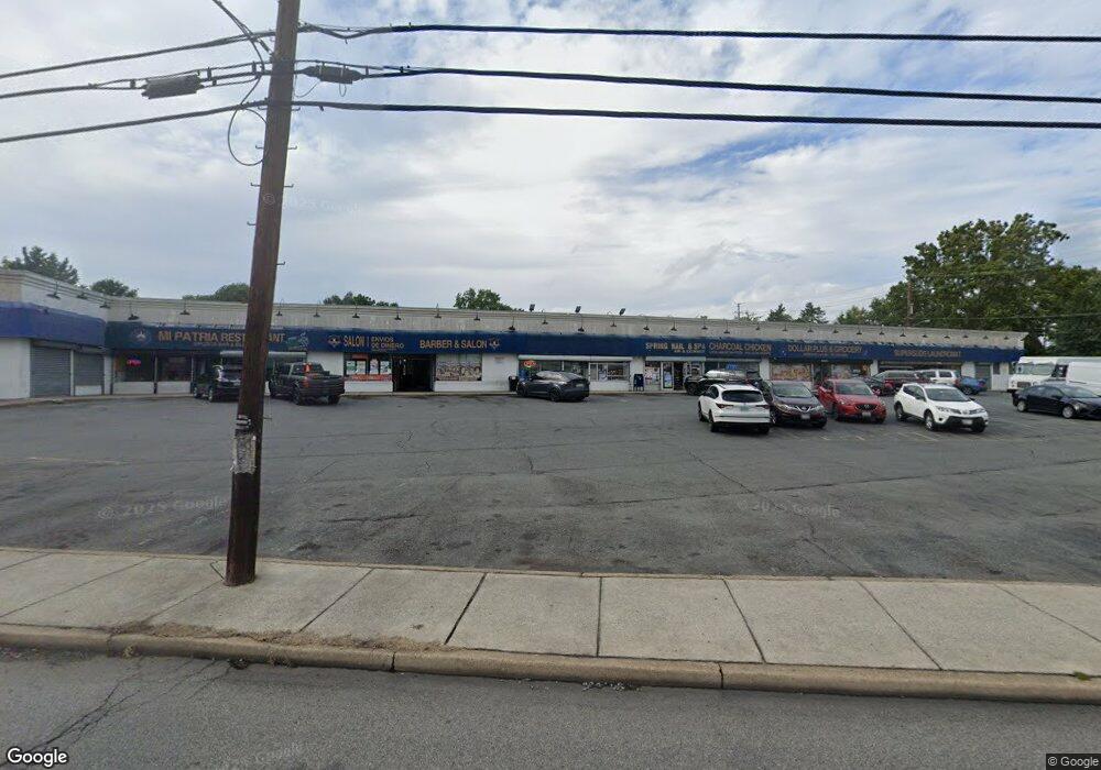 5918 Riggs Rd, Hyattsville, MD 20783 - photo 1