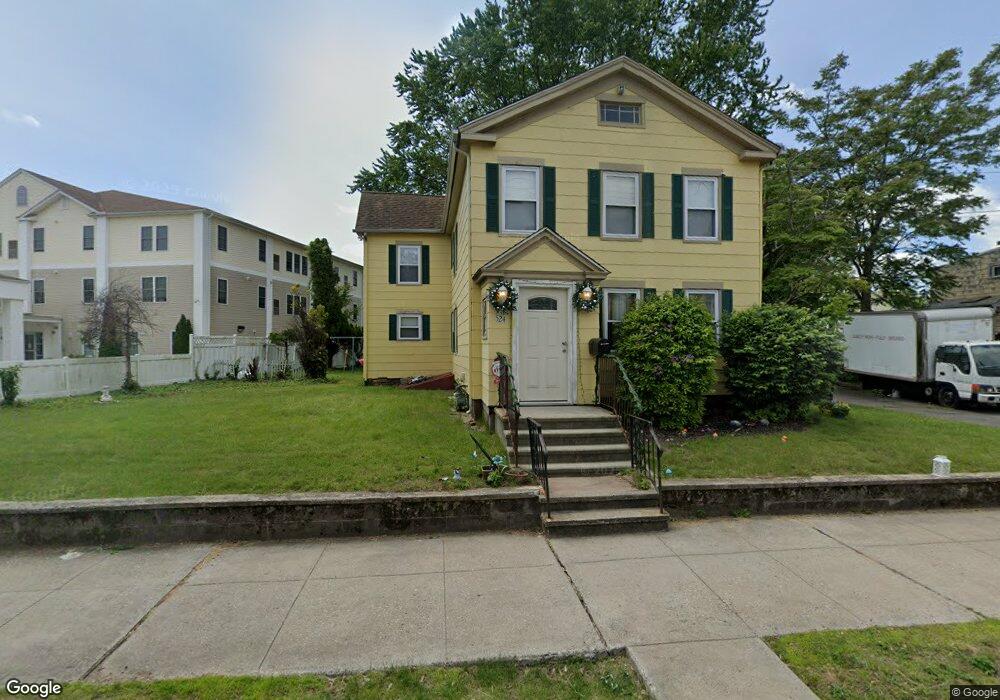 524 1st Ave, West Haven, CT 06516 - photo 1