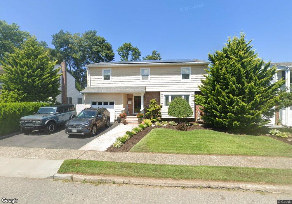 26 Broadfield Place, Glen Cove, NY 11542 - photo 1