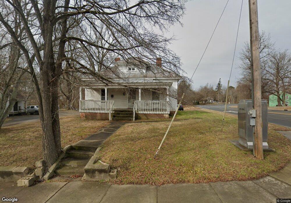118 Lewis St, Oxford, NC 27565 - photo 1