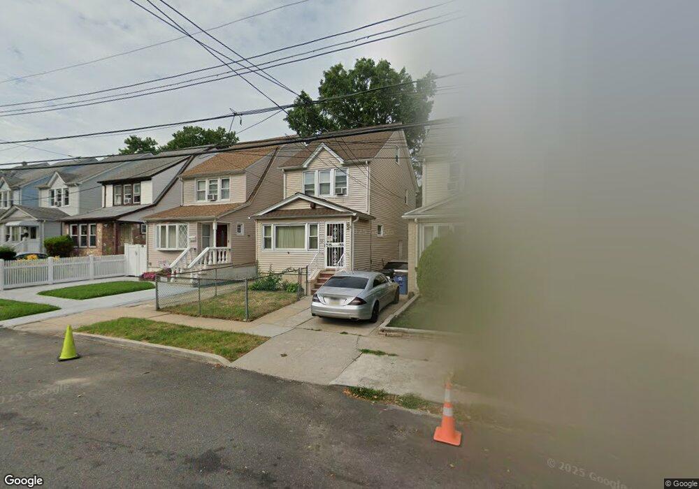 10024 204th St, Hollis, NY 11423 - photo 1