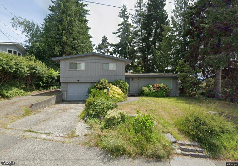 932 Pine St, Edmonds, WA 98020 - photo 1