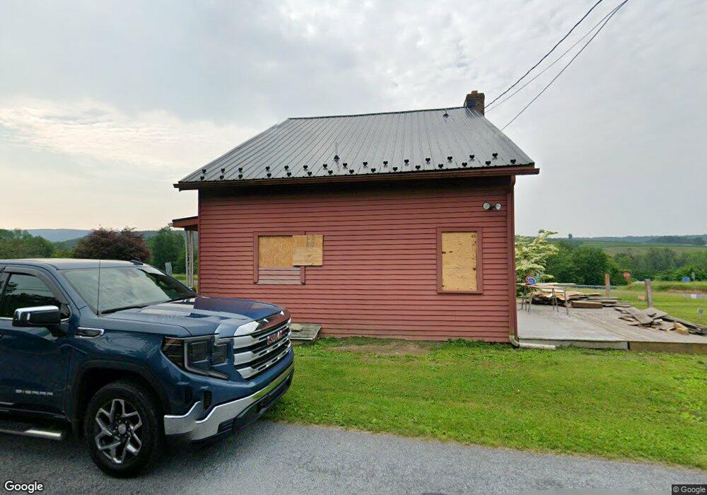 100 Catawissa St, New Ringgold, PA 17960 - photo 1