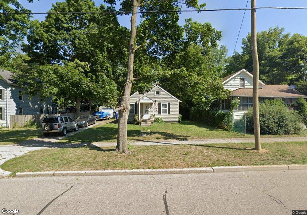 707 Sycamore St, Niles, MI 49120 - photo 1