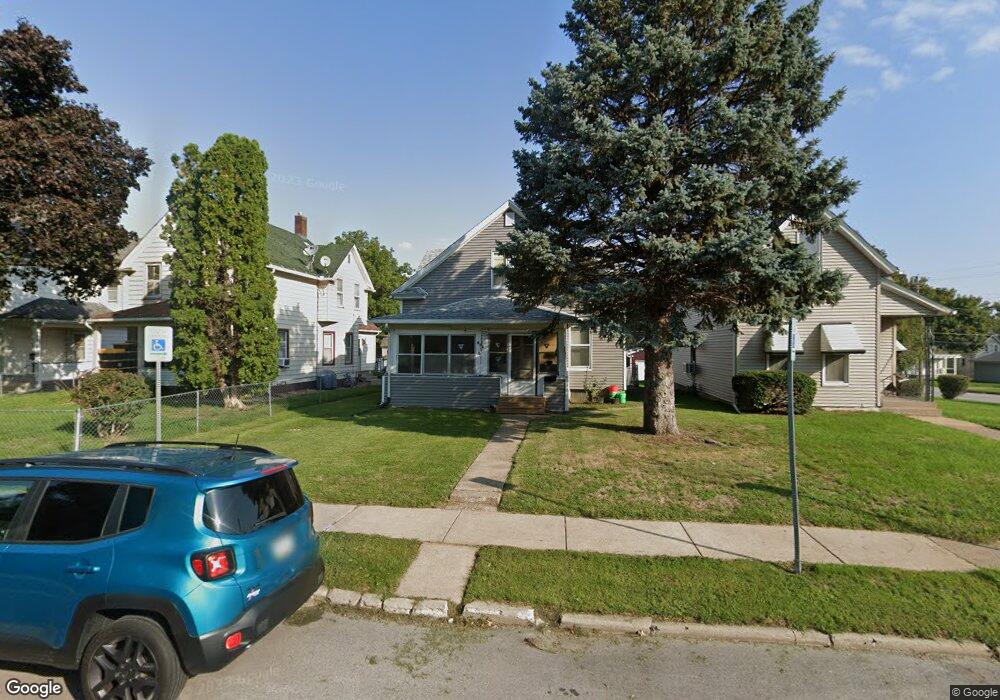 906 W 15th St, Davenport, IA 52804 - photo 1