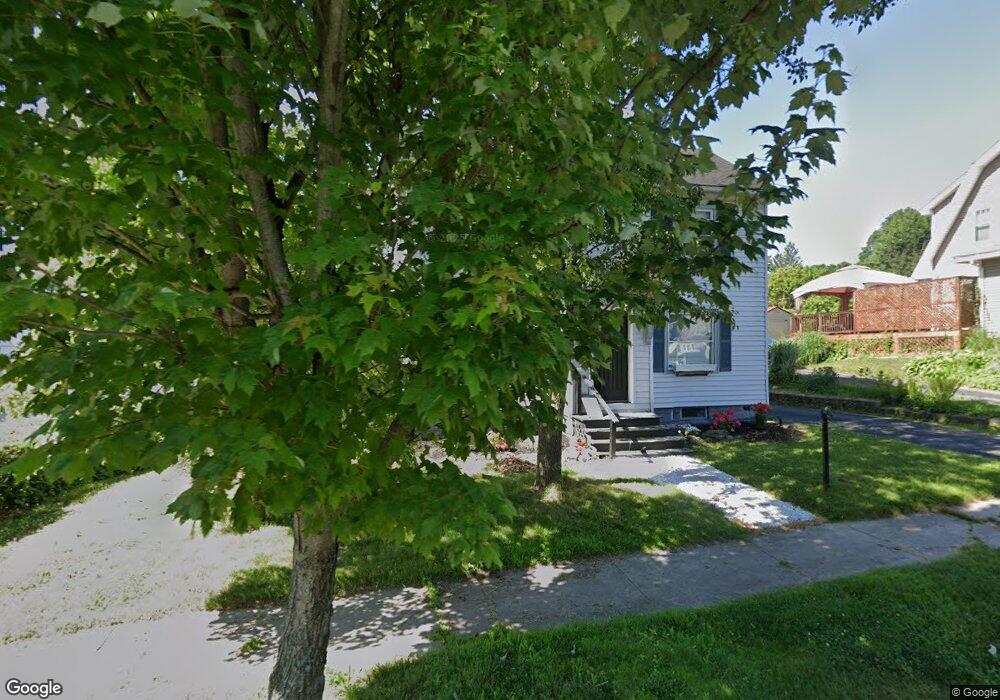 88 Maple St, Greenfield, MA 01301 - photo 1