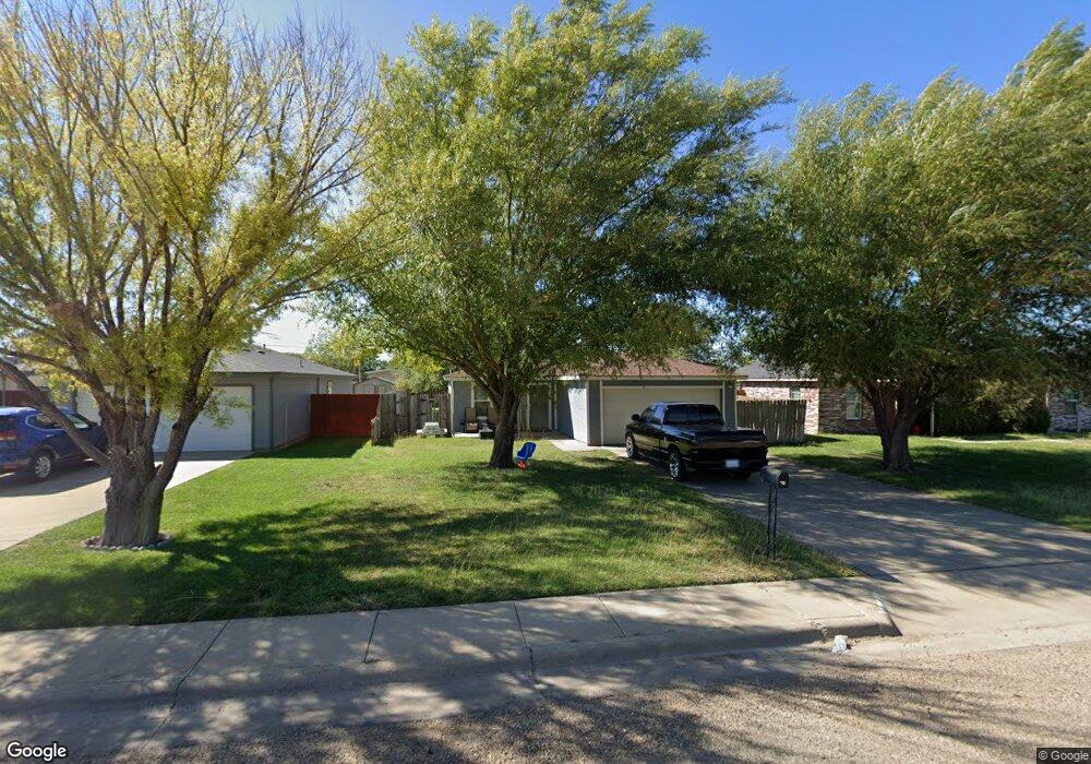 313 N Birge Ave, Dumas, TX 79029 - photo 1