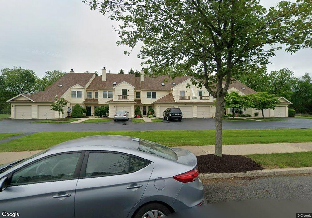 7327 Sauerkraut Ln unit D, Macungie, PA 18062 - photo 1