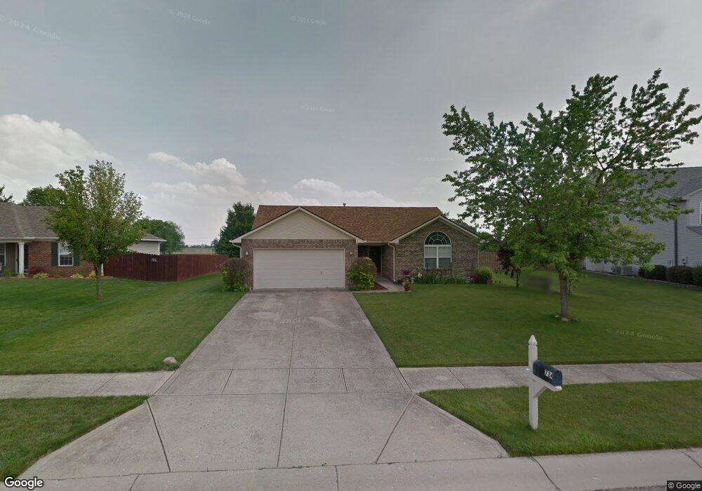 734 Hummingbird Ln, Whiteland, IN 46184 - photo 1