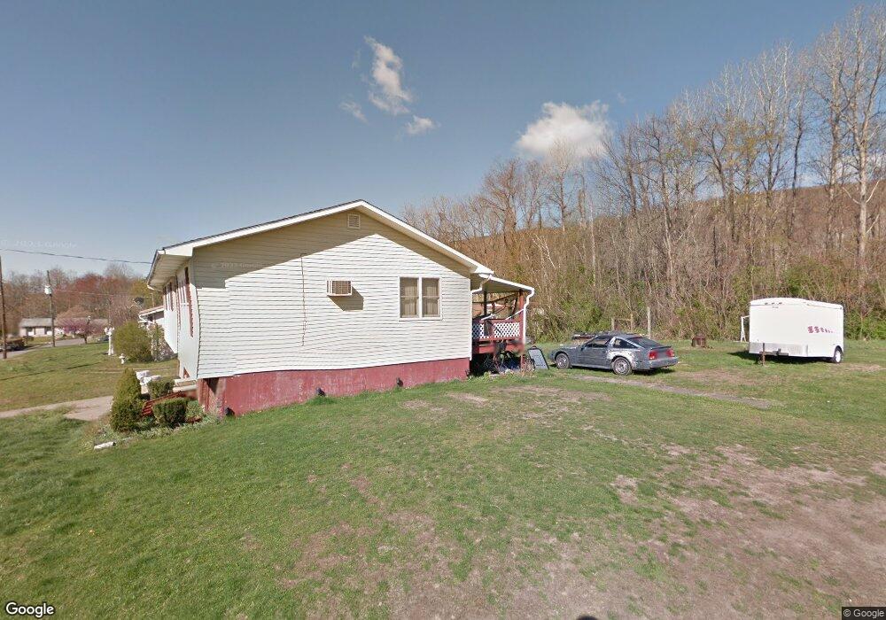 16 Kennedy Dr, Wyoming, PA 18644 - photo 1
