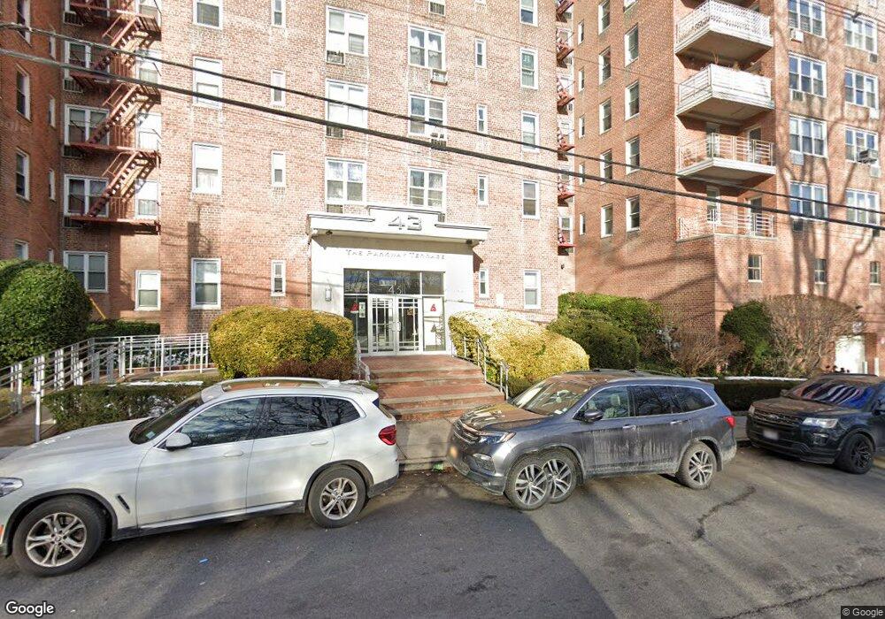 43 Bronx River Rd unit 6B, Yonkers, NY 10704 - photo 1
